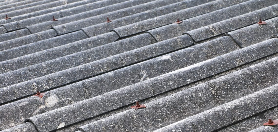 reparation af eternittag